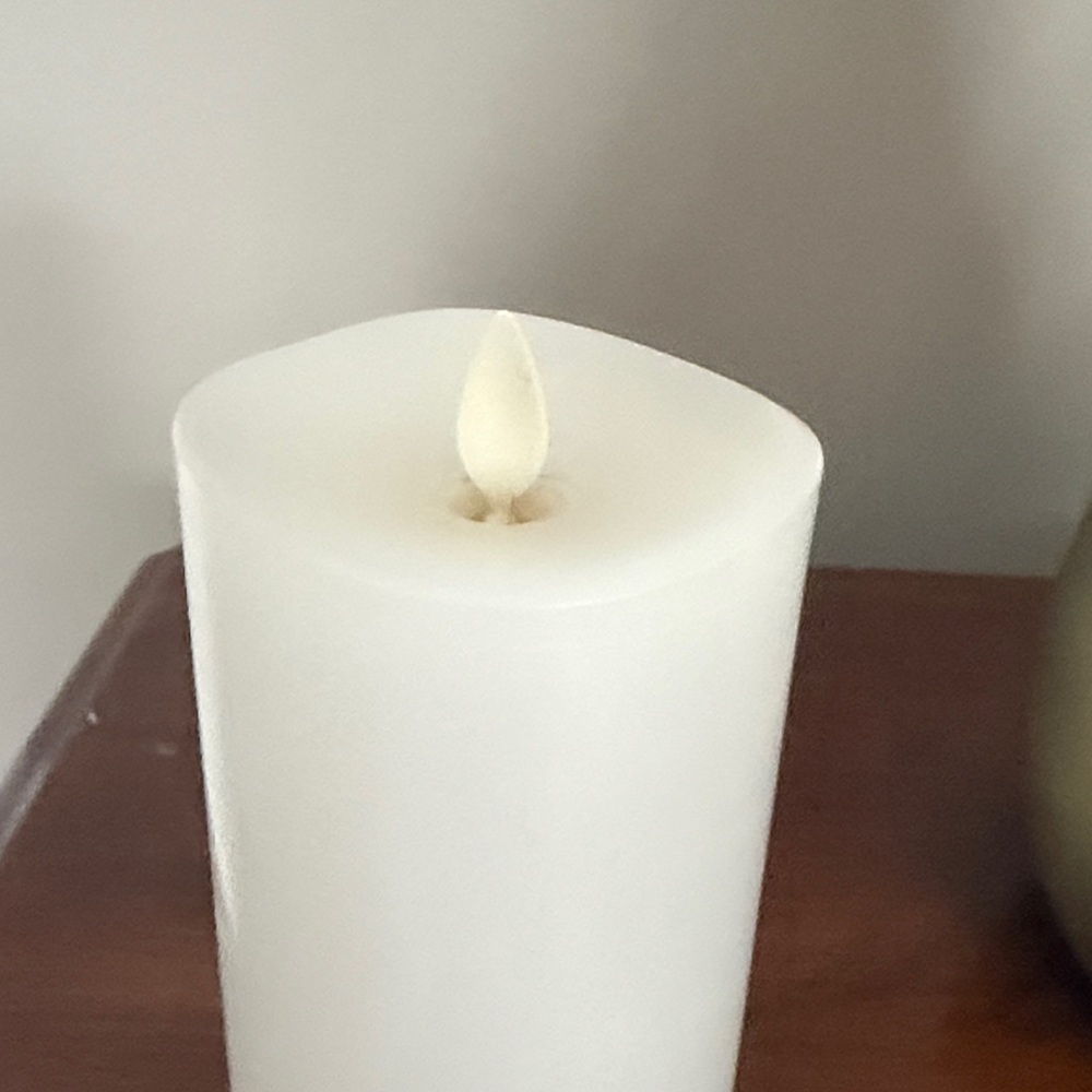 Luminara LED Candle for Home - Picture 4 of 10